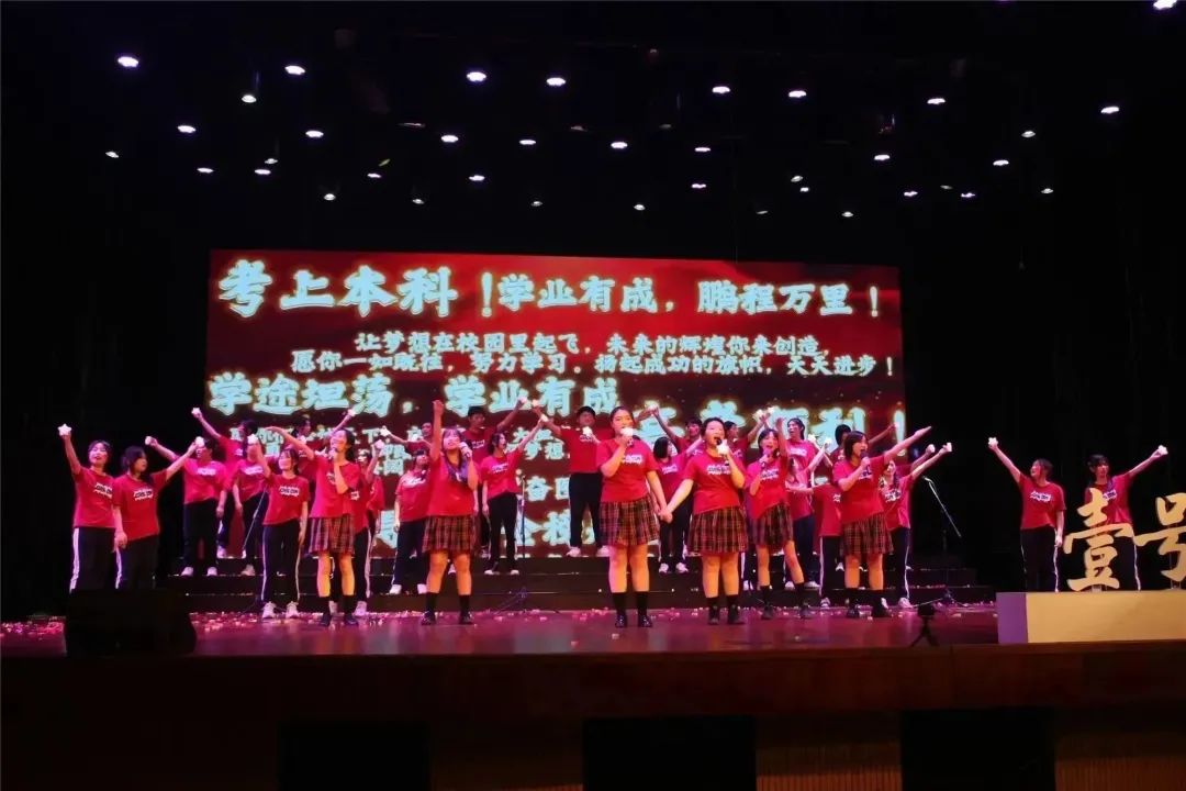 广州市贸易职业高级中学服装设计,广州市贸易职业高级中学