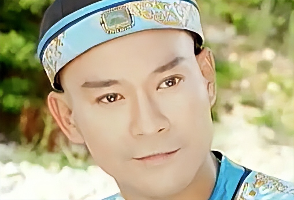 华人影视圈地位高的人,华人娱乐圈最后天王巨星