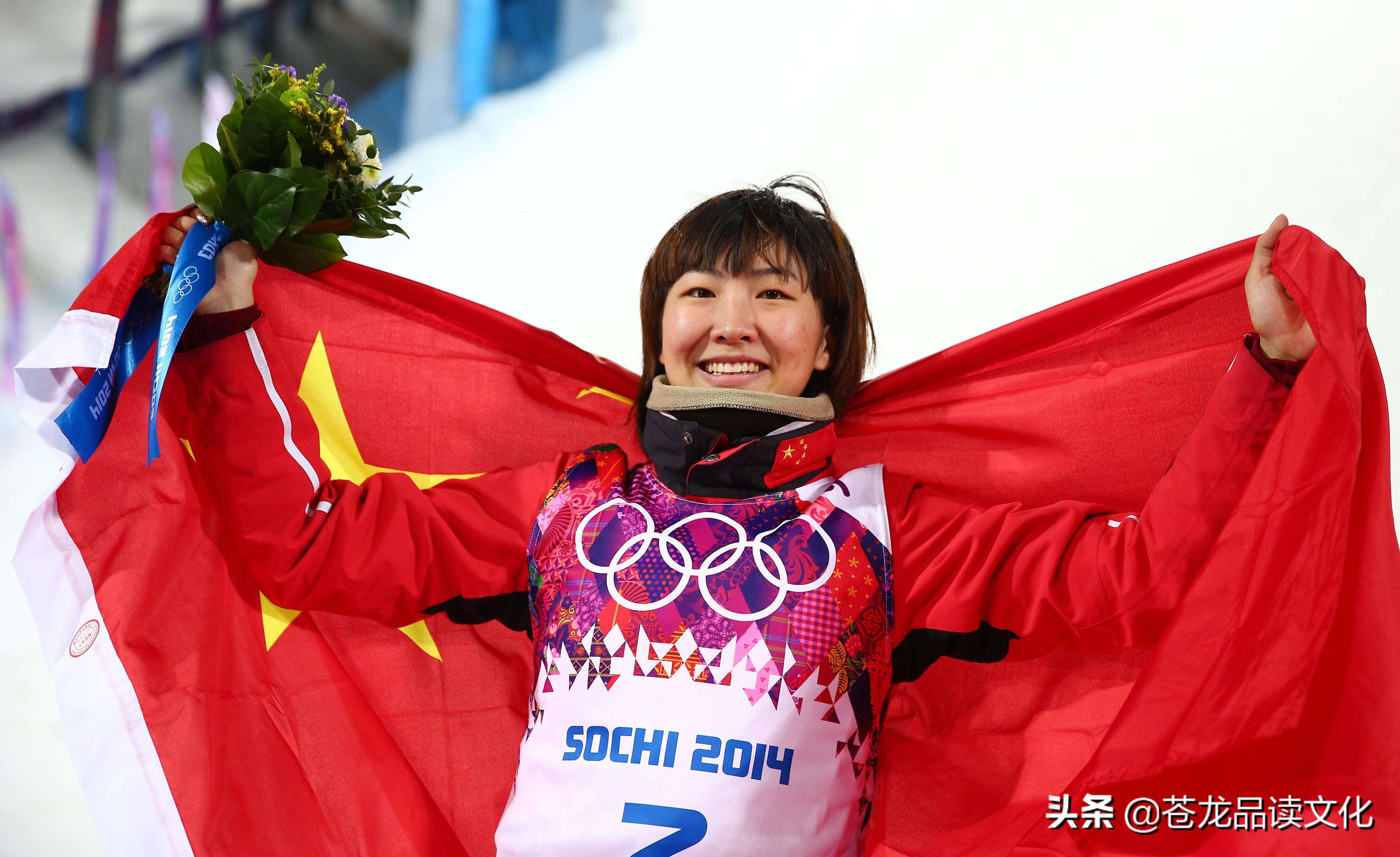 形容苏翊鸣和谷爱凌的诗句,关于描绘谷爱凌苏翊鸣的诗词