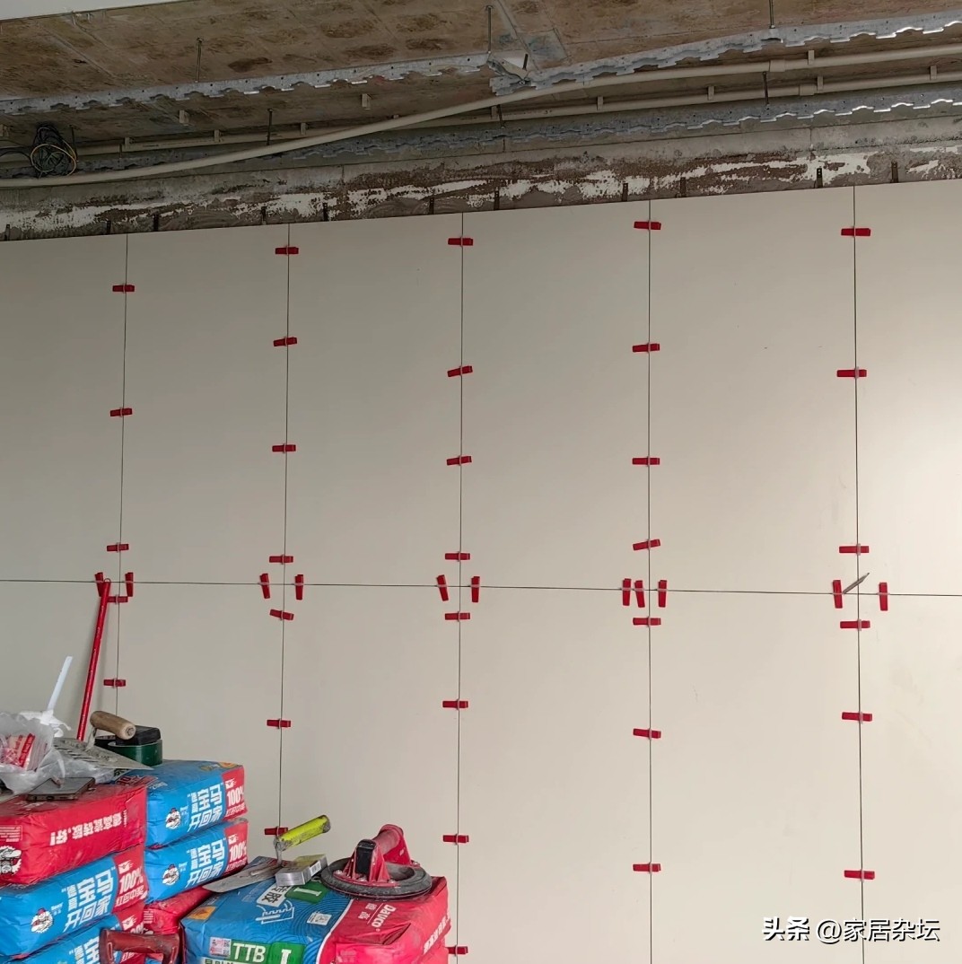 仿古地砖弊端有哪些地方,为什么现在流行地砖上墙