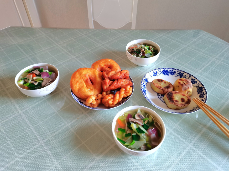 晚餐食物推荐营养健康指南,晚餐这样吃不仅健康还不怕胖