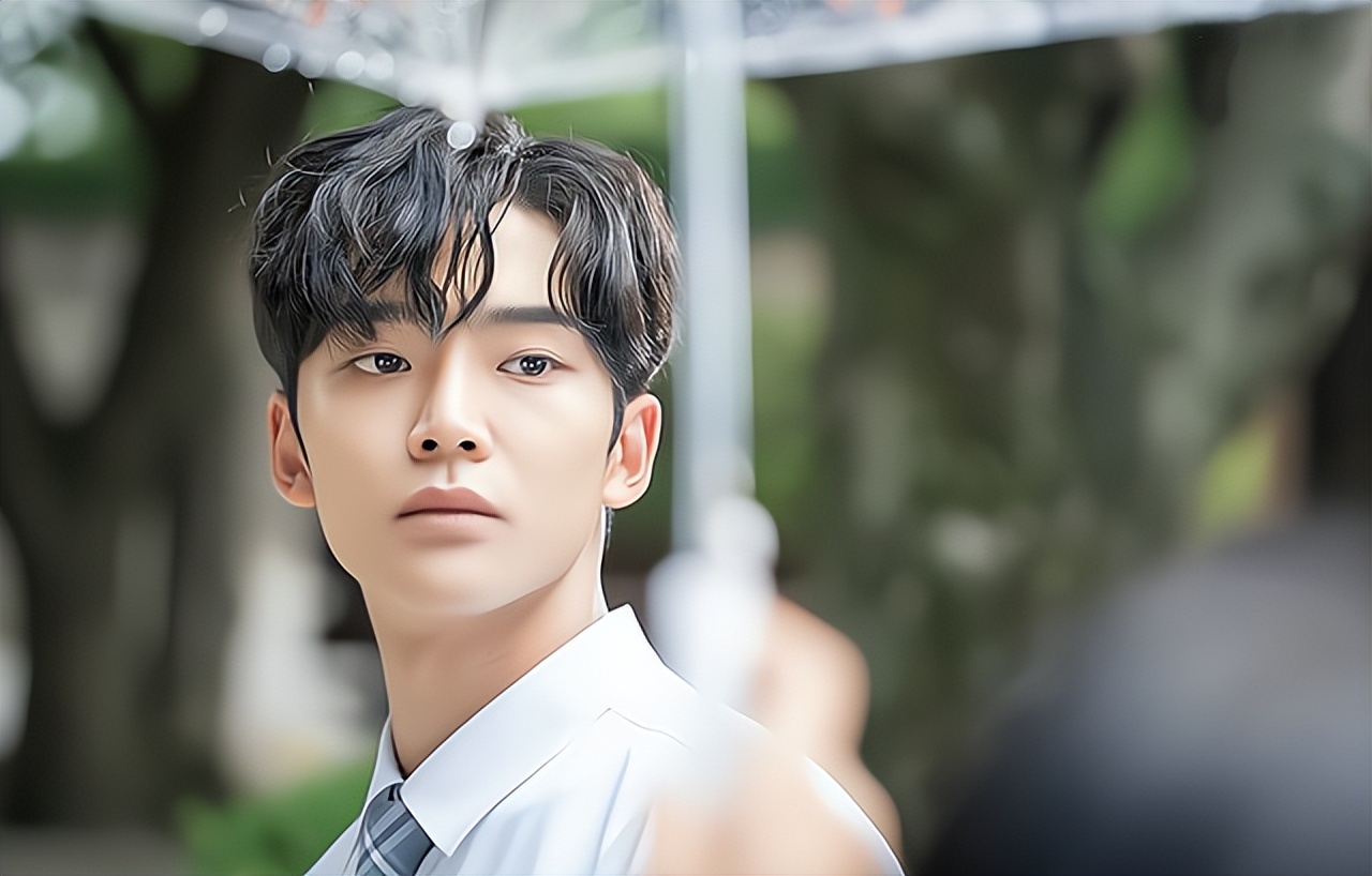 小姑子出嫁我给红包两万,小姑子结婚时要送礼送钱还要帮忙