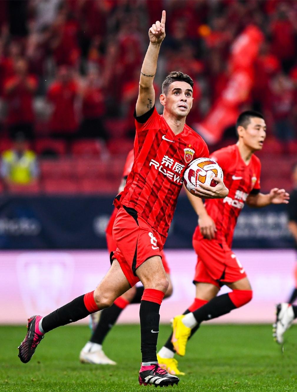 中超积分榜上海海港输了哪一场,中超最新积分榜海港对三镇赛况