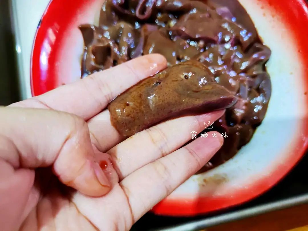 夜间吃什么食物补气血最好,补气血吃什么食物最好最有效果