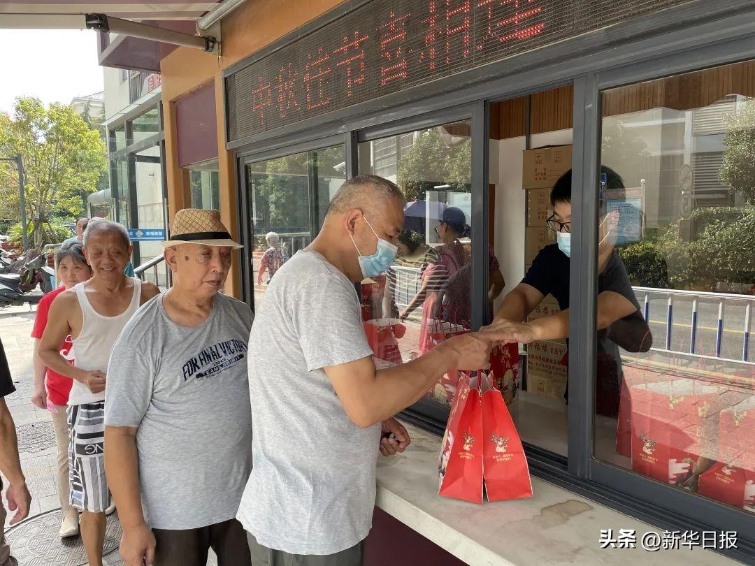 红耀湖湾（2）丨*党**建引领“三网融合”兜起美湖百姓幸福生活