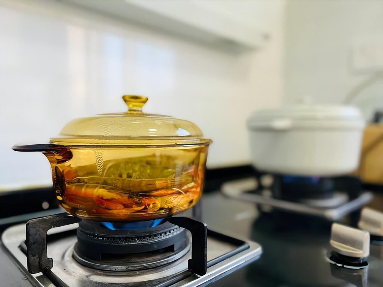 红极一时的玻璃锅,红极一时的玻璃锅是不是智商税