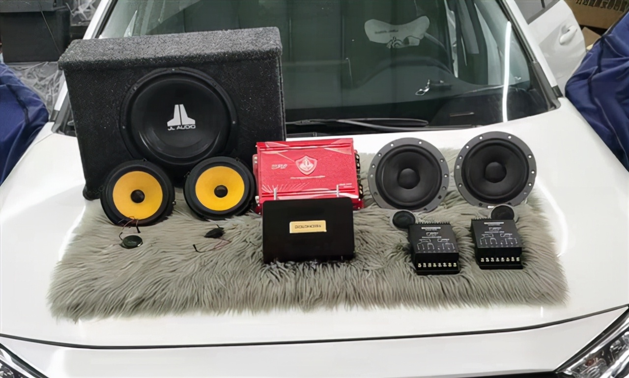 广汽丰田威兰达音响改装入门级,丰田威兰达音响改装效果