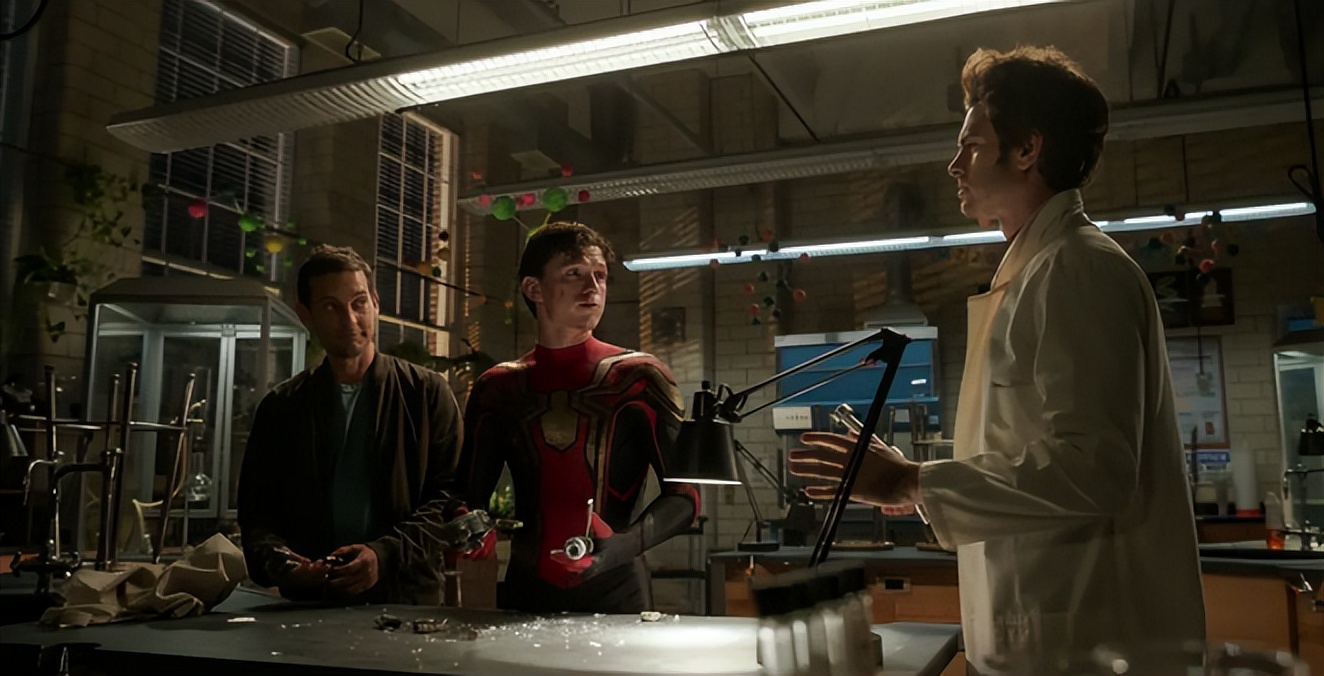 超过好莱坞的科幻大片,超越卡梅隆的科幻片