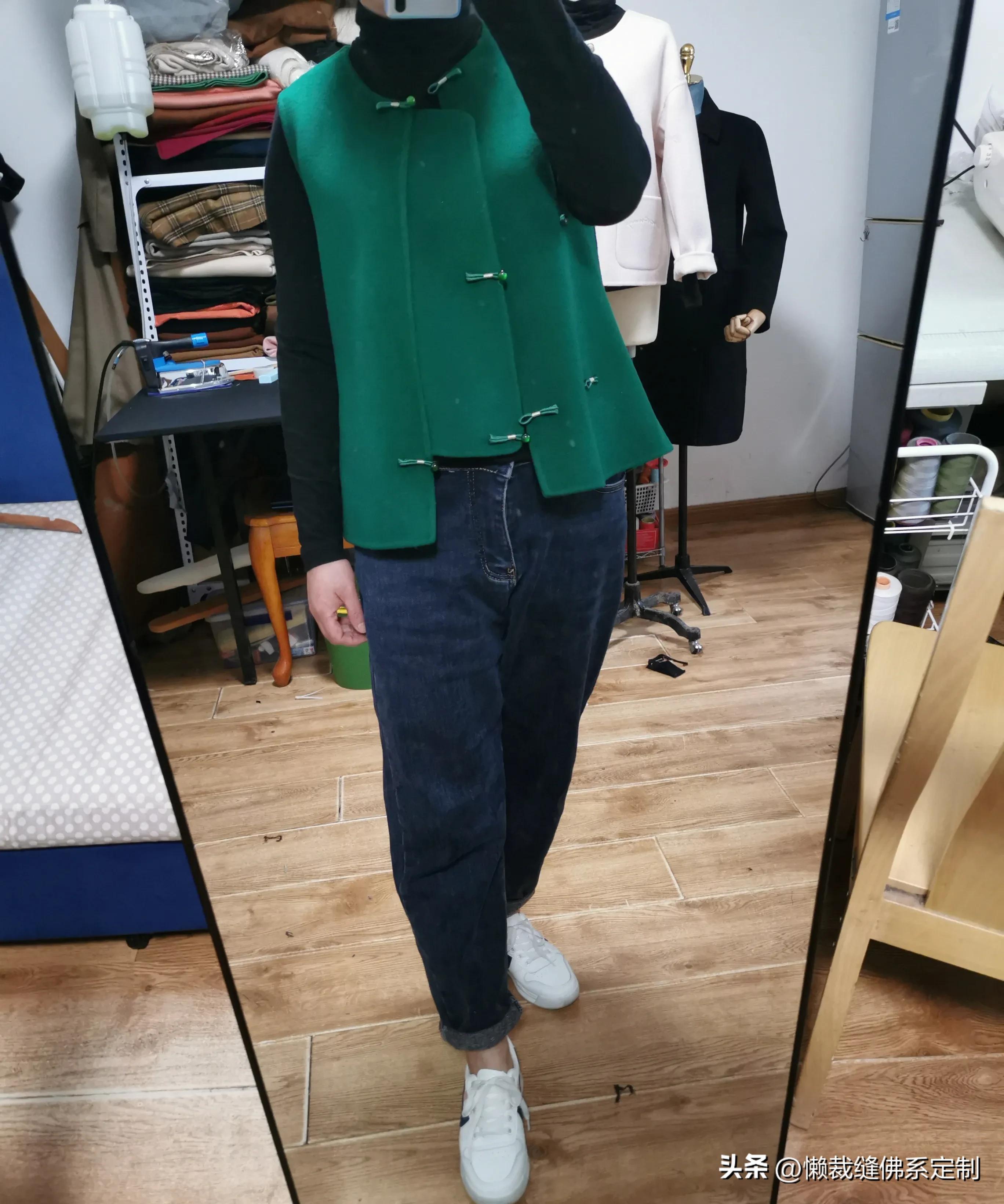 女式羊绒休闲马甲裁剪视频,双面羊绒马甲最新款裁剪图