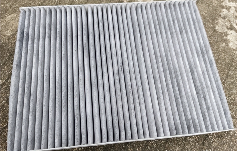 车内空调异味刚换的空调滤芯,车里有异味换空调滤芯管用吗