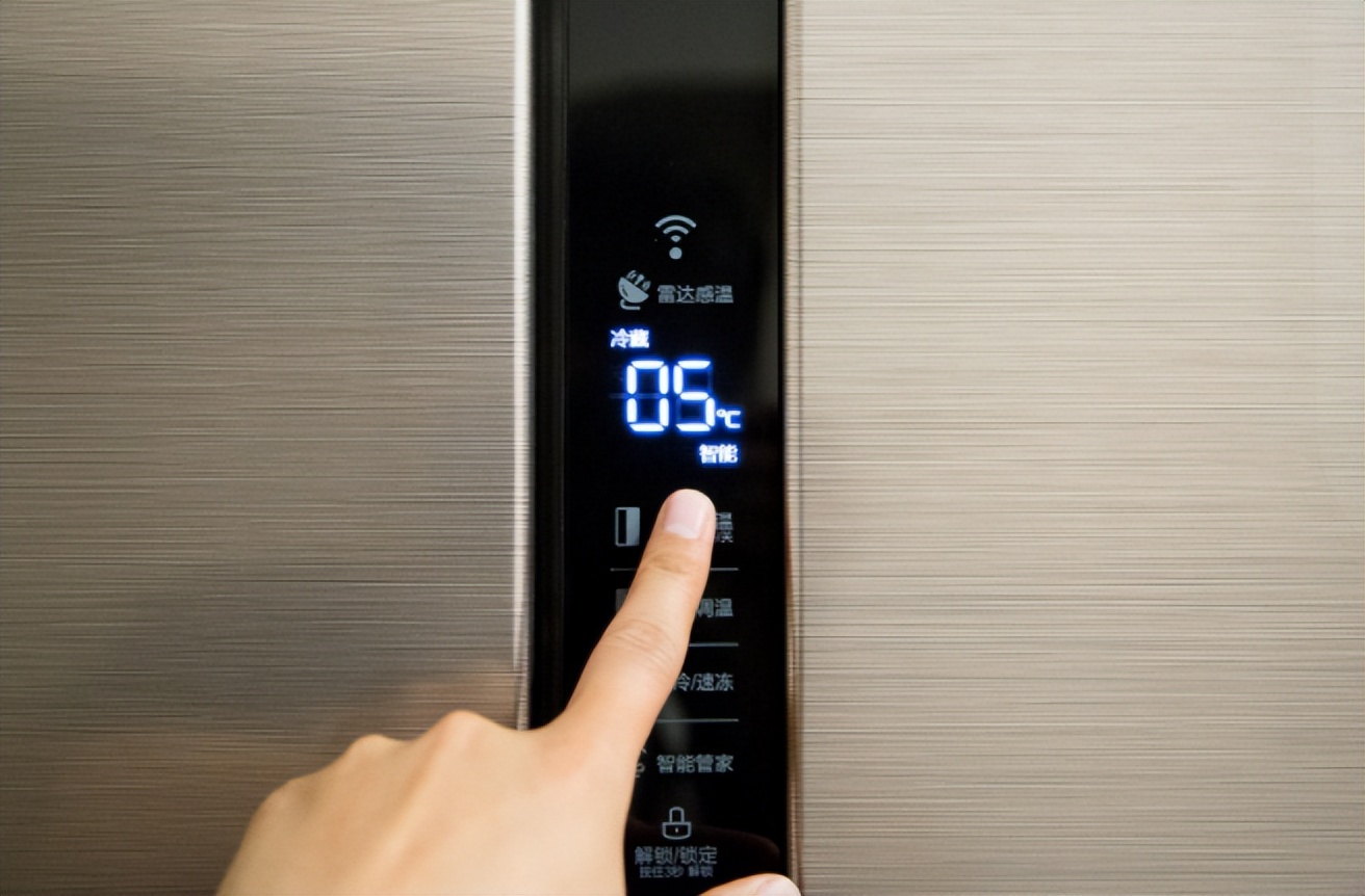 海尔风冷无霜冰箱的优点和缺点,风冷冰箱有什么优点缺点