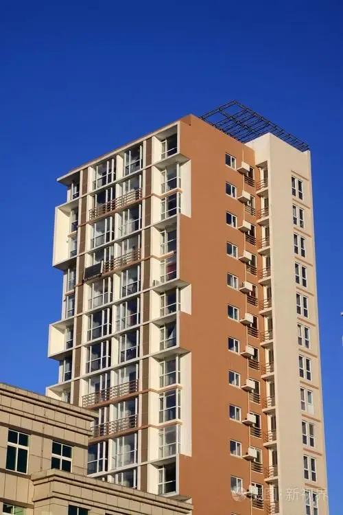 商品房住满70年后会怎样,商品房住了70年后成危房了怎么办