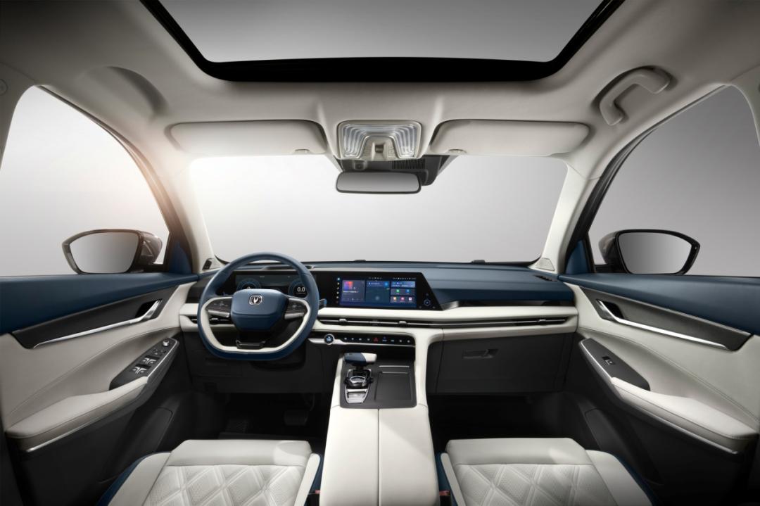 静态体验第二代长安cs75plus,第二代长安cs75plus符合你的气质