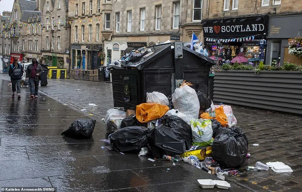 英国150所大学罢工名单,大使馆回应英国留学生包机