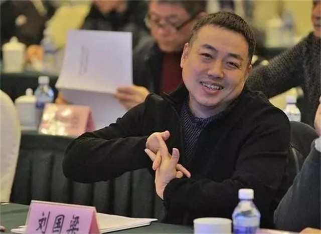 刘国梁卸任教练队员退赛风波,刘国梁17年为什么卸任总教练