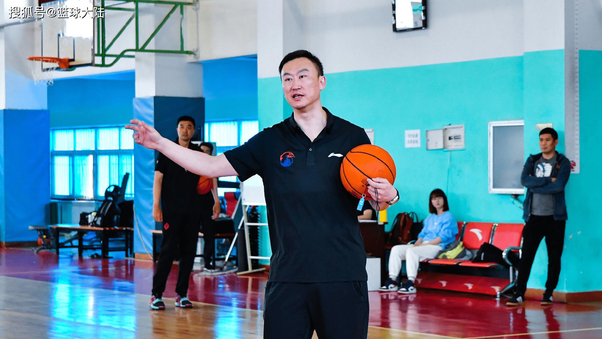 cba山东队主帅丁伟最新资讯,cba最新消息丁彦雨航