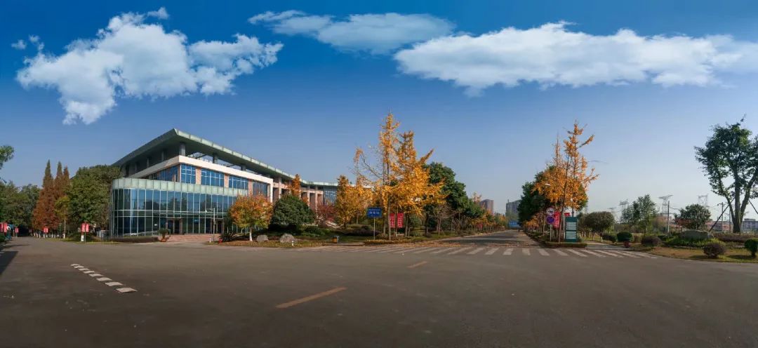 隶属国家电网的国家示范高职院校，百年底蕴，实力强劲，牛人辈出
