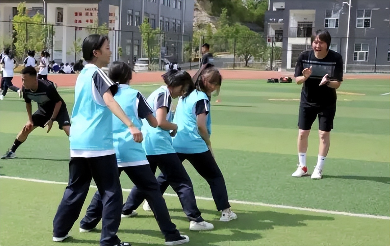 李铁被带走当天细节曝光,李铁被带走调查