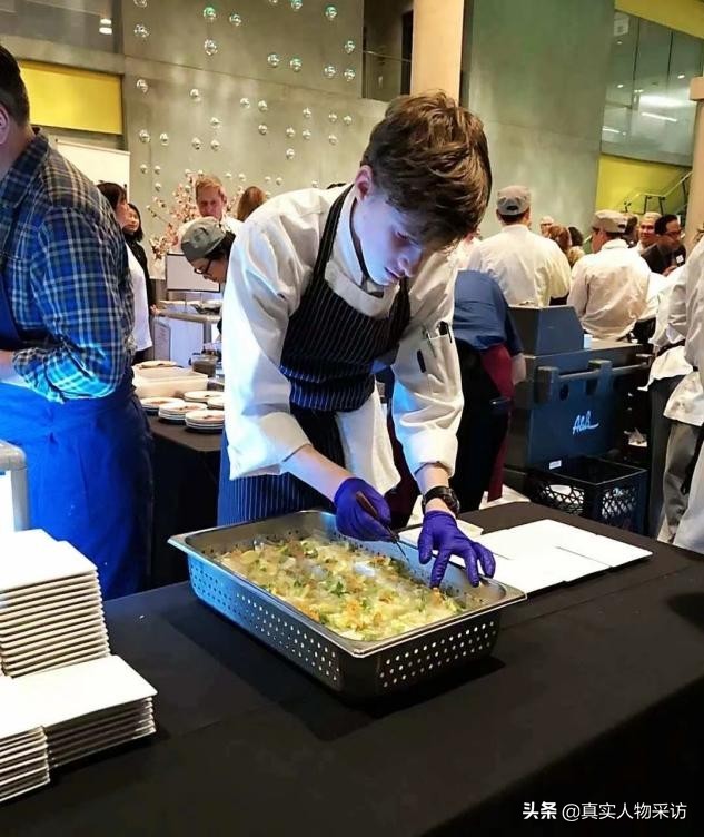 女生15岁留学加拿大被寄宿家庭坑,加拿大低龄孩子寄宿家庭真实感受