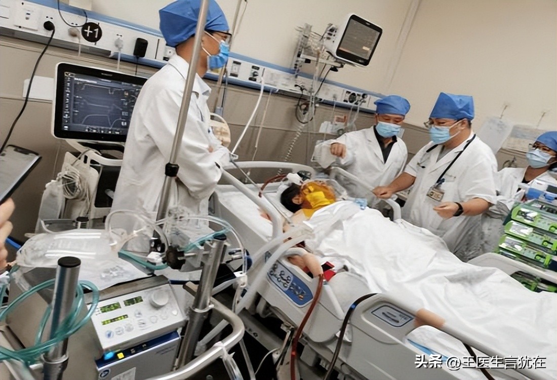新冠肺炎重症病例的高危因素,重症肺炎的危险因素