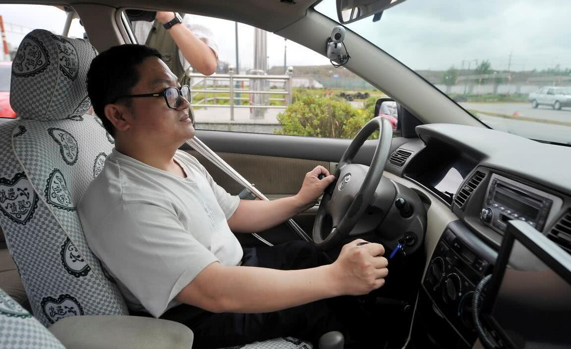 在广州做网约车司机能赚多少钱,广州网约车一个月赚2万