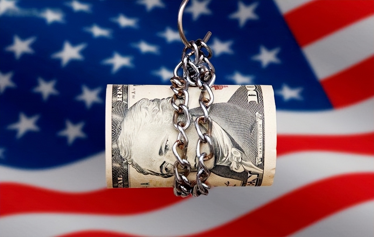 中国大量抛售美国国债会怎么样,中国如果抛售美国国债会怎样