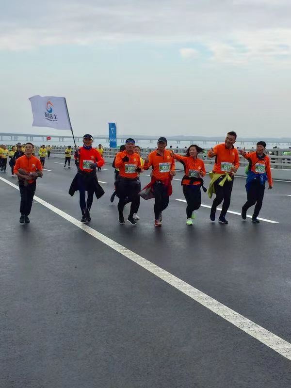 投资零成本，赢得贵于黄金的财富，我做到了，你也能做到。