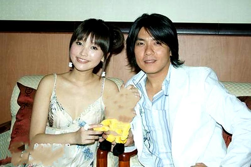 金莎：从“萌甜小妹”成“绯闻女王”，她是怎么一步步走到今天的