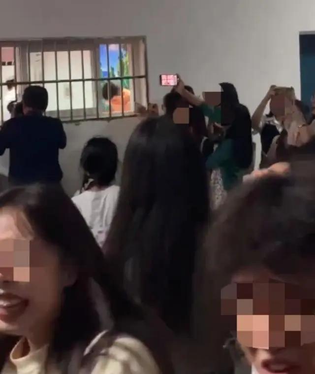 地铁事件校园霸凌,校园网络霸凌事件网络怎么处理