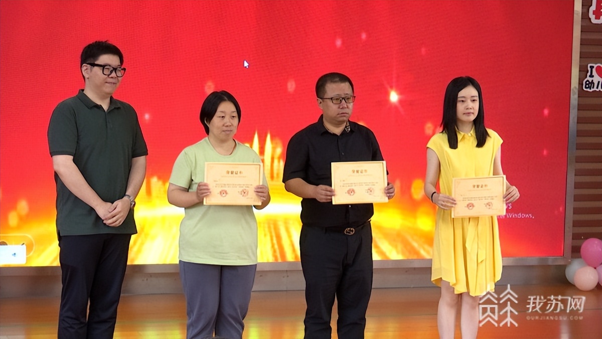 毕业季送给好同学值得纪念的礼物,最有仪式感的大学毕业礼物