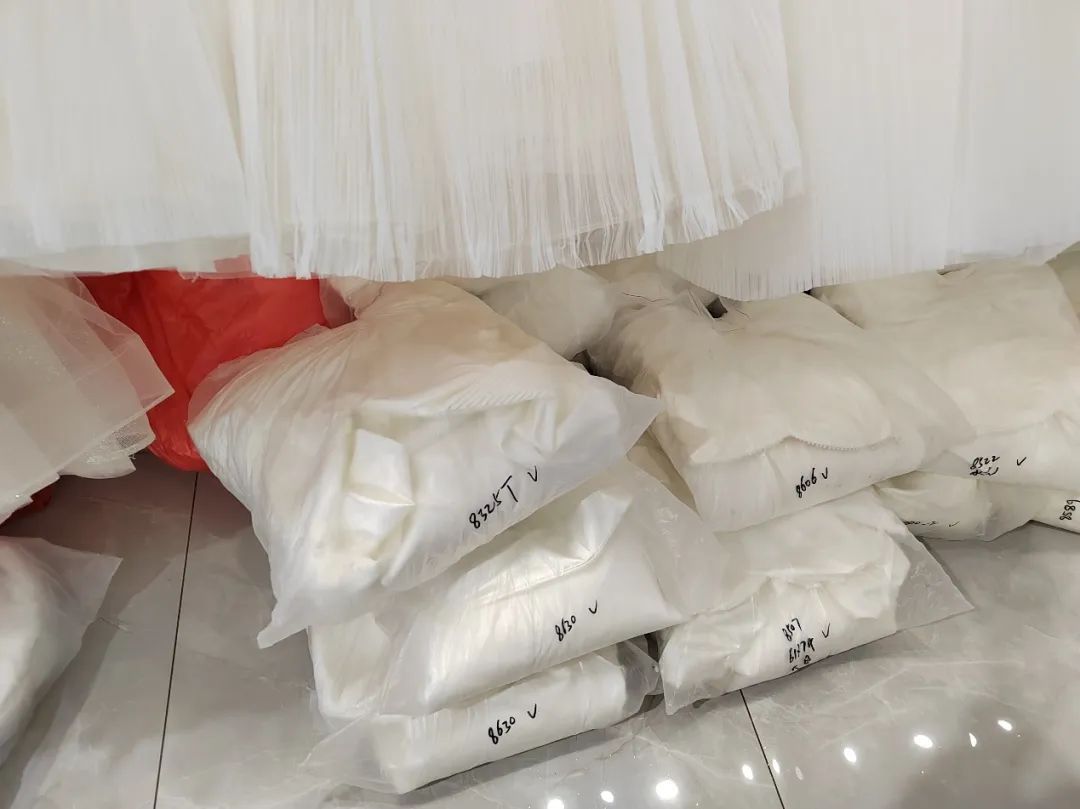 几月份去虎丘买婚纱便宜,在苏州买婚纱大概多少钱