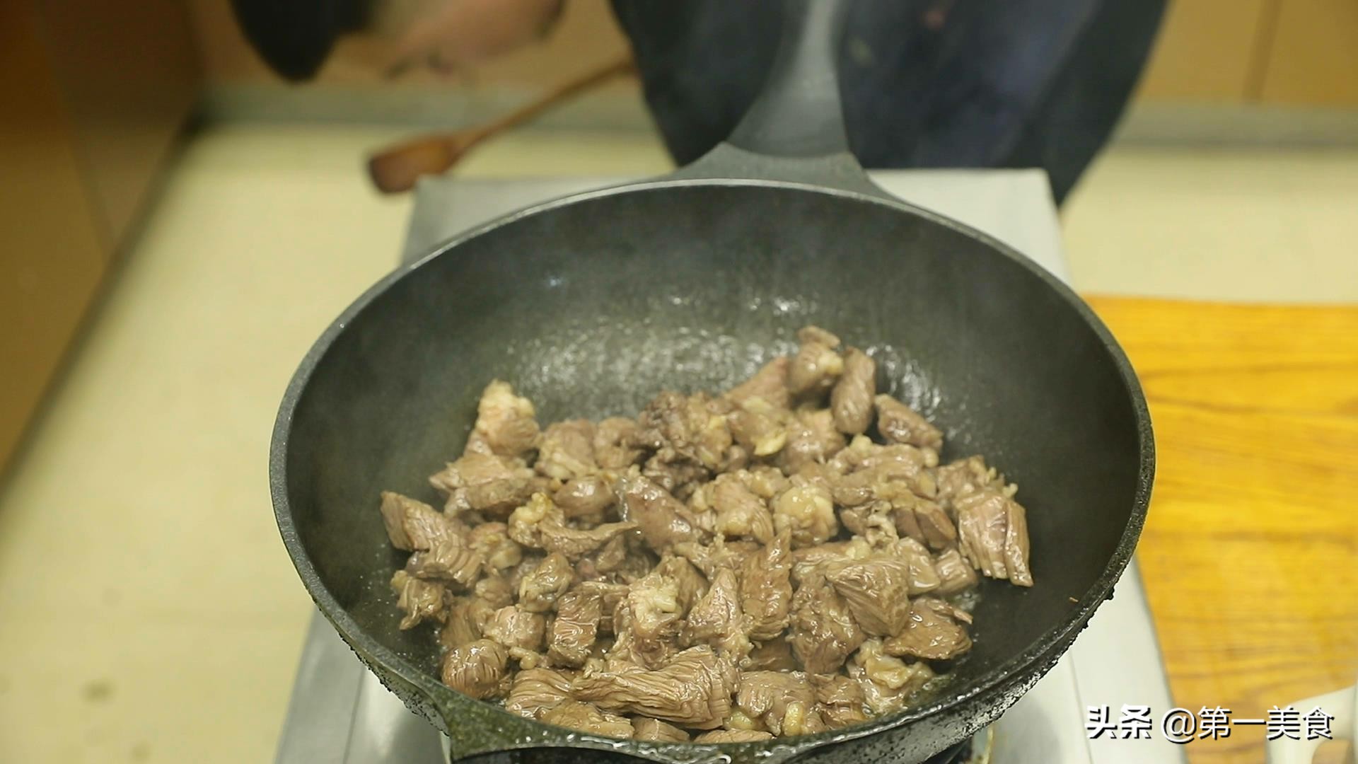 315曝光的4大垃圾食品,315垃圾食品曝光了视频