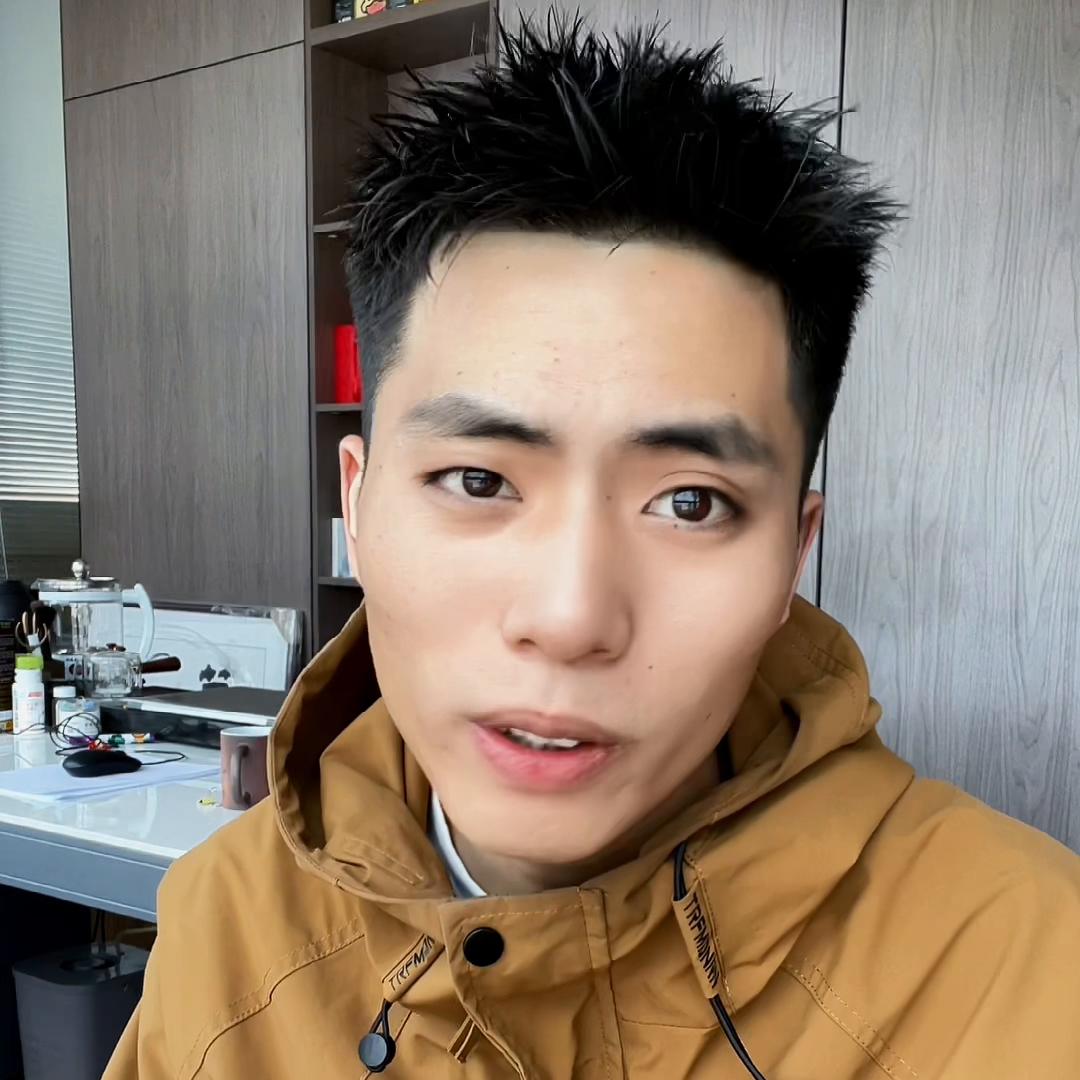 在做事业的过程中，也别落下个人成长，视频有点长#ido品牌授权