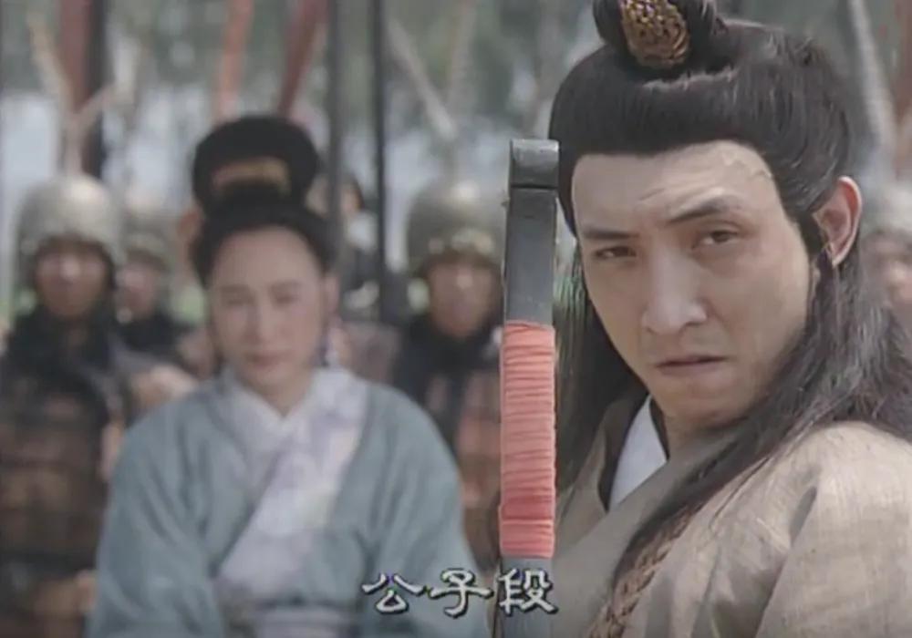 顾廷烨用什么典故说小秦氏,顾廷烨读了郑伯克段于鄢