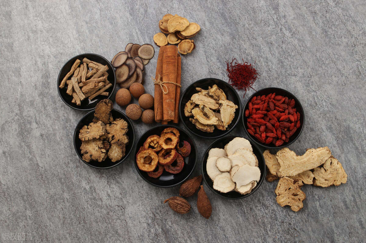 骨骺线只剩一条白线还能长高吗,骨骺线就剩下一条白线了