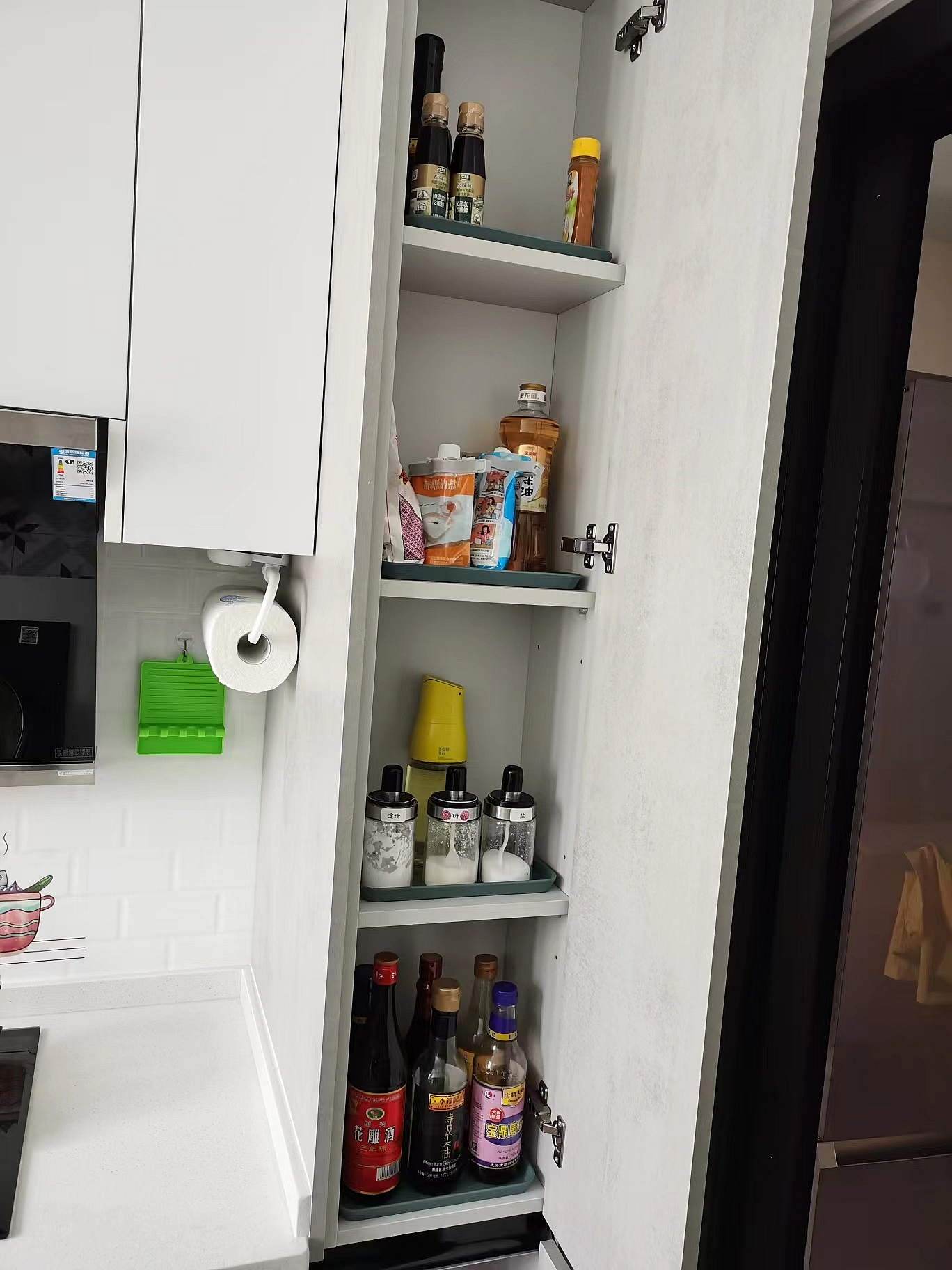 实用的几款家居设计,房间靠墙窄边柜设计