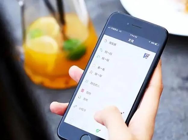 神秘男子买彩票中奖2100万,男子中彩票大奖第二天淡定去上班