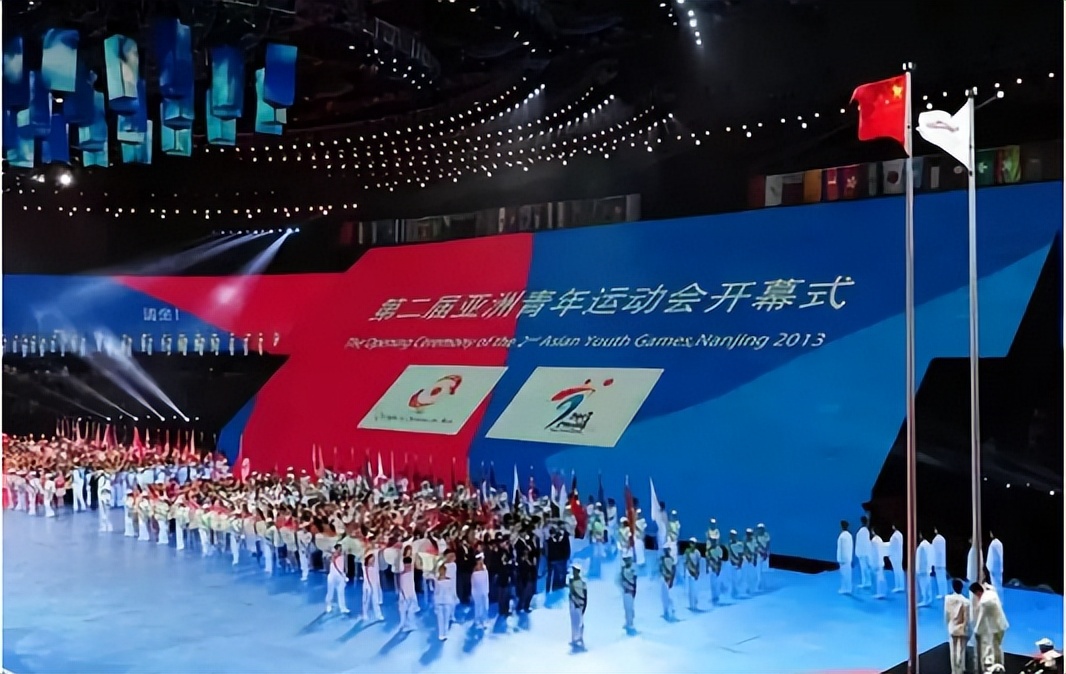 我是亚青藏品守护人：南京亚青会火炬「蓝金陵」