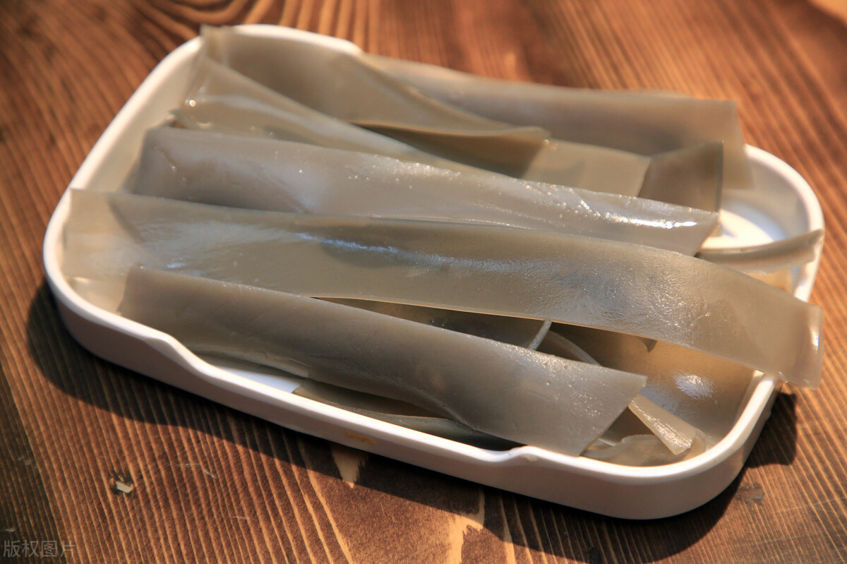 四川红薯粉怎么分真假,怎么辨别真假红薯粉淀粉