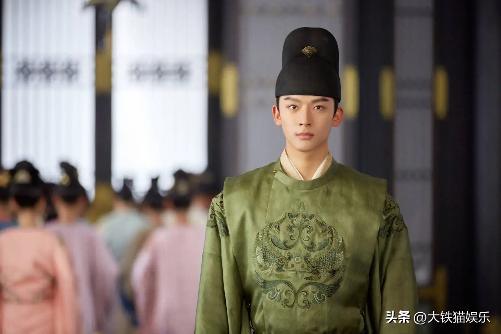 这7位男星的名字取得太好了！一听就是帅哥，还显得特别有文化