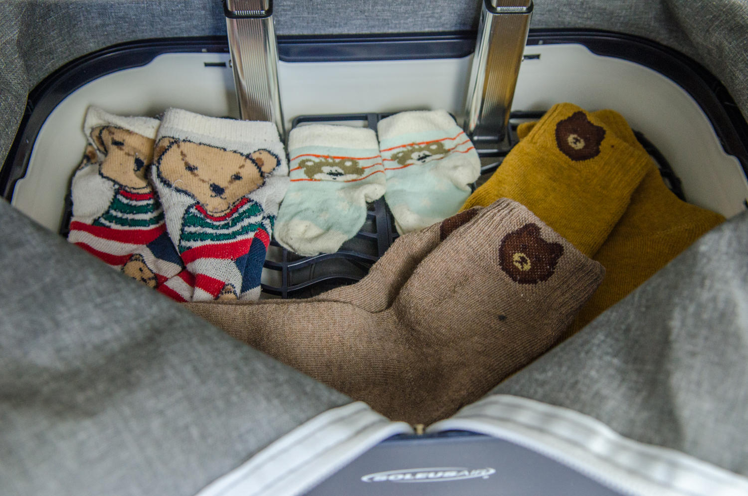 衣服烘干机舒乐氏,衣物护理机智能消毒杀菌烘干机