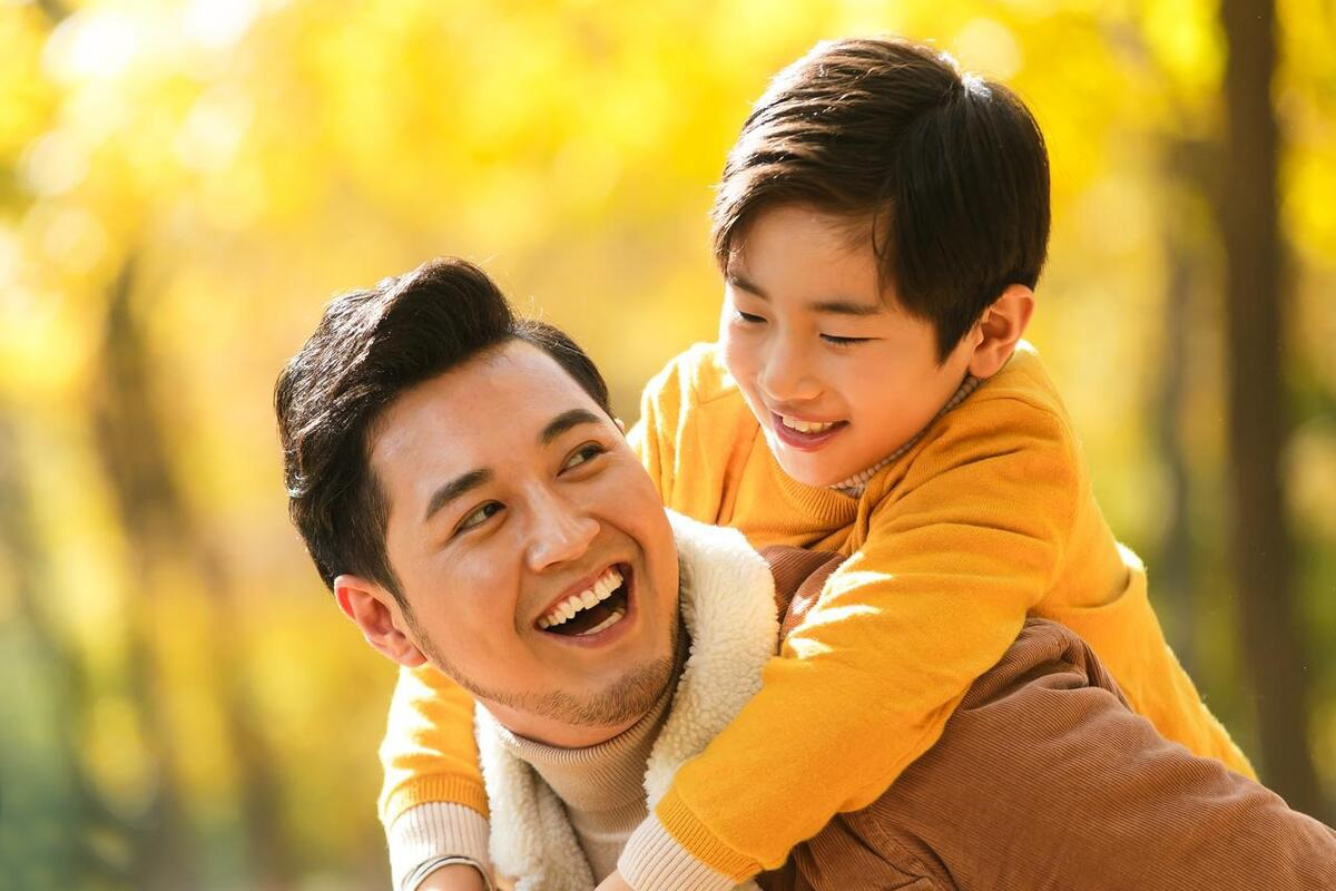 父亲节买东西送什么礼物最好,父亲节送什么不要钱的礼物最好