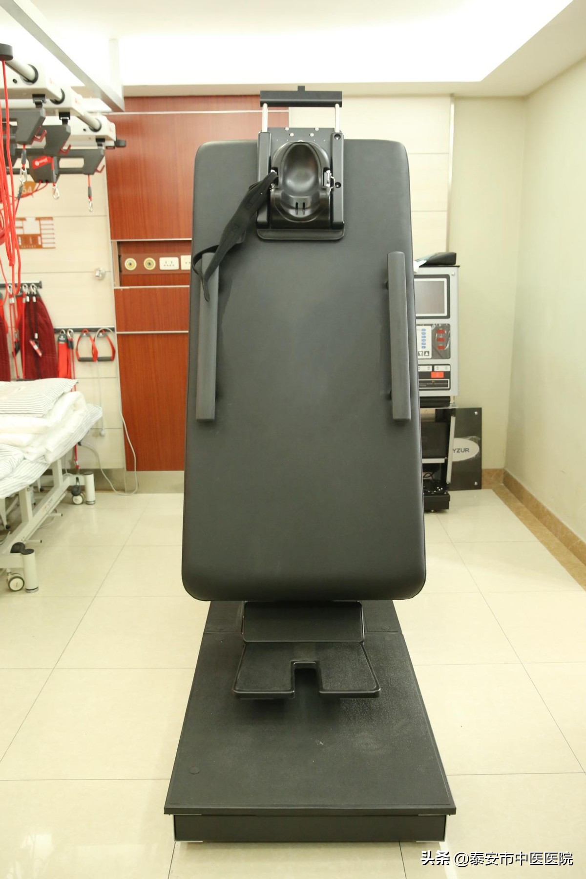 【推进六大学科建设打造一流医学中心】扬发展创新之帆——*安泰**市中医医院骨伤中心发展侧记