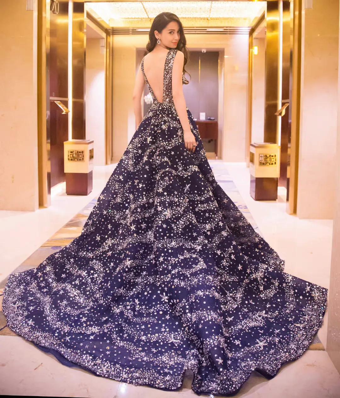 撞衫不可怕谁丑谁尴尬化妆视频,撞衫不可怕谁胖谁尴尬图片