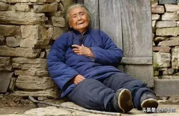 鐜嬪┒灏忚缁撳眬鐭ヤ箮,閭诲眳灏忚涓嬮泦