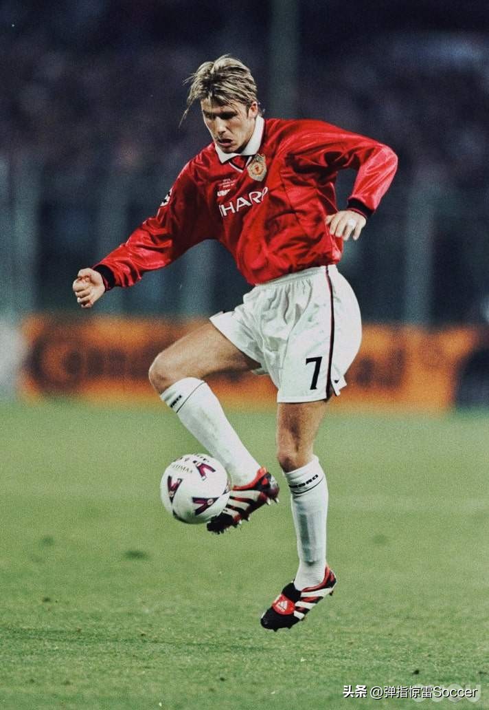 阿迪达斯猎鹰4足球鞋测评,阿迪达斯2024款猎鹰足球鞋测评