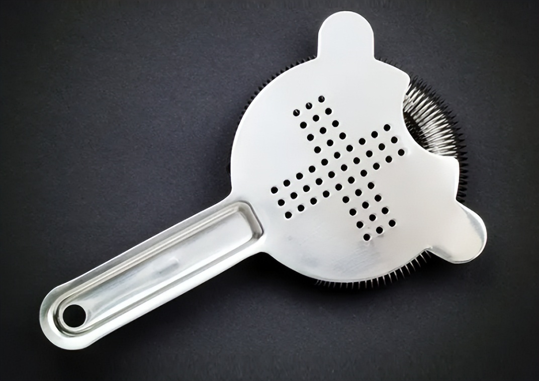 调酒小白怎么能更专业,小白可以自己学调酒吗