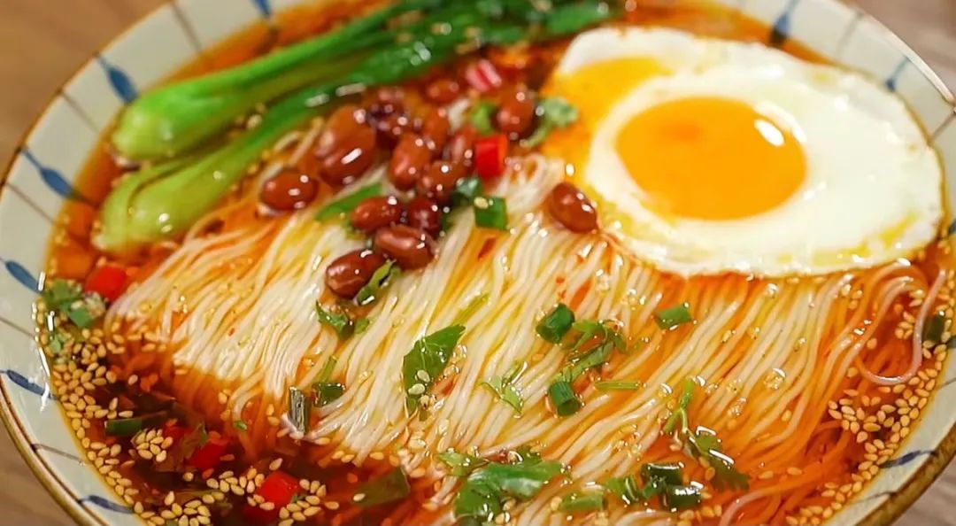 吃面必备小菜做法视频教学,居家面条做法