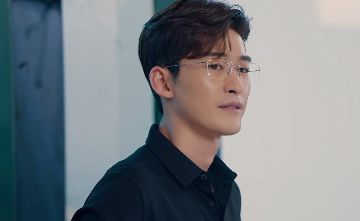 我被扯胸罩，袭胸的张翰恶心到了，网友：这都什么烂剧情