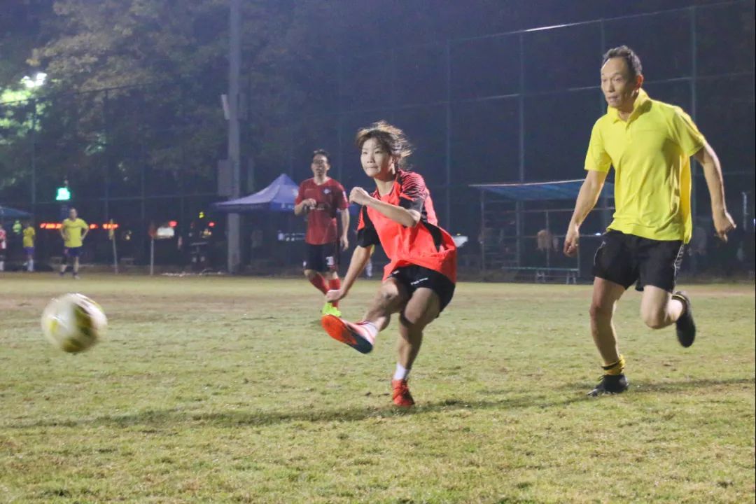 梅州队vs中山队足球比赛,丰顺足球队